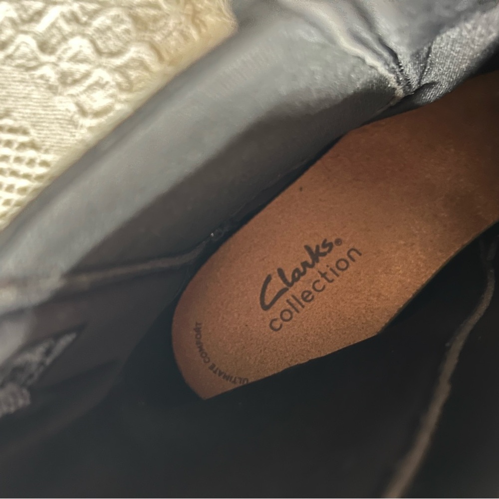 Clarks Collection Hearth Love Pebbled Black Leather Ankle Boots Size 10 Comfort - Picture 8 of 13
